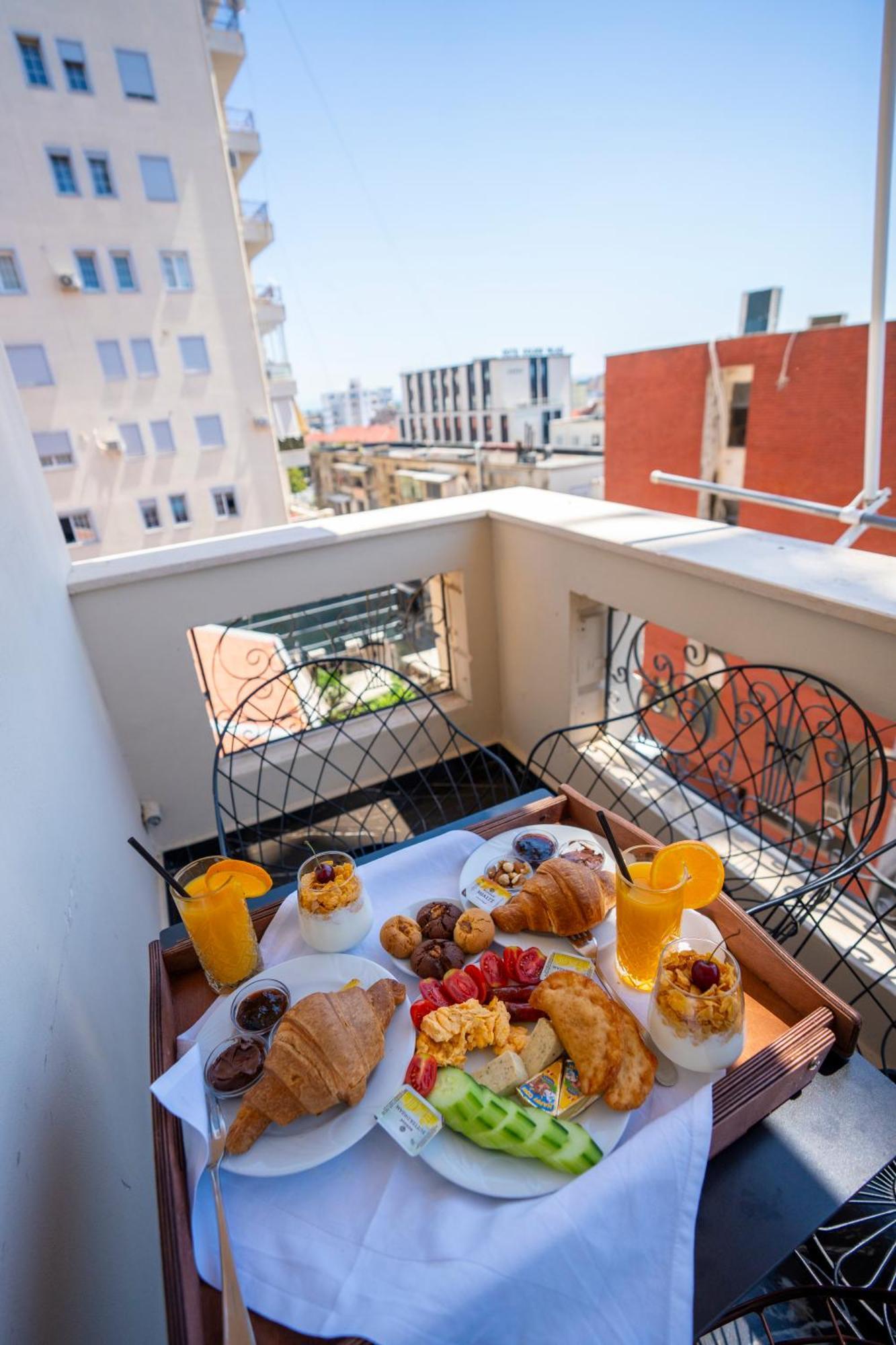 Hotel Chicago Shkoder Exterior photo